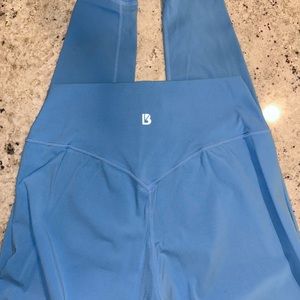 Buff Bunny Rosa leggings in blue ice. Only worn once.